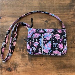 •Vera Bradley Alpine Floral Crossbody•